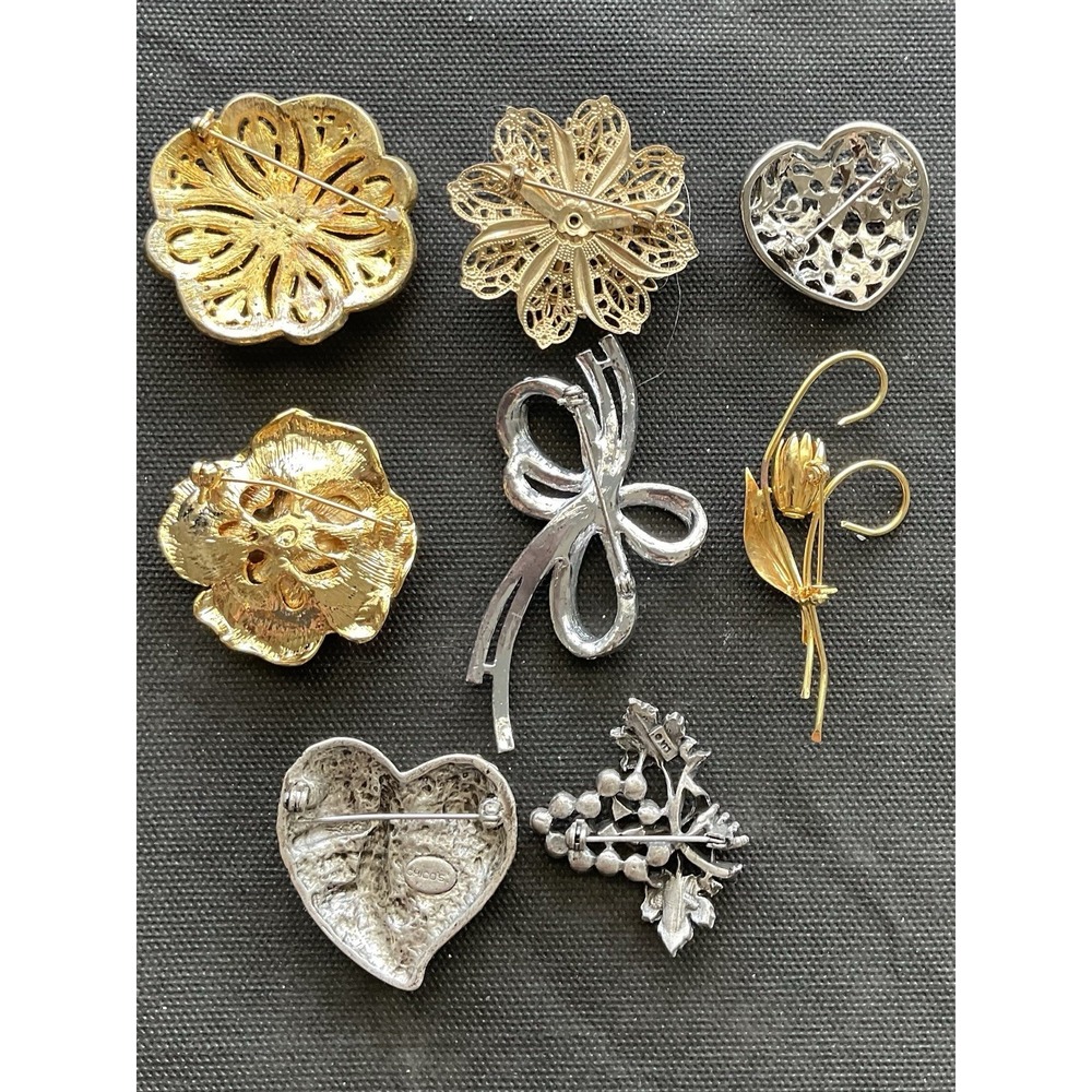 Lot Of 8 Vintage To Modern Brooch Pins Some Signed Gold & Silver Tone - Picture 8 of 9